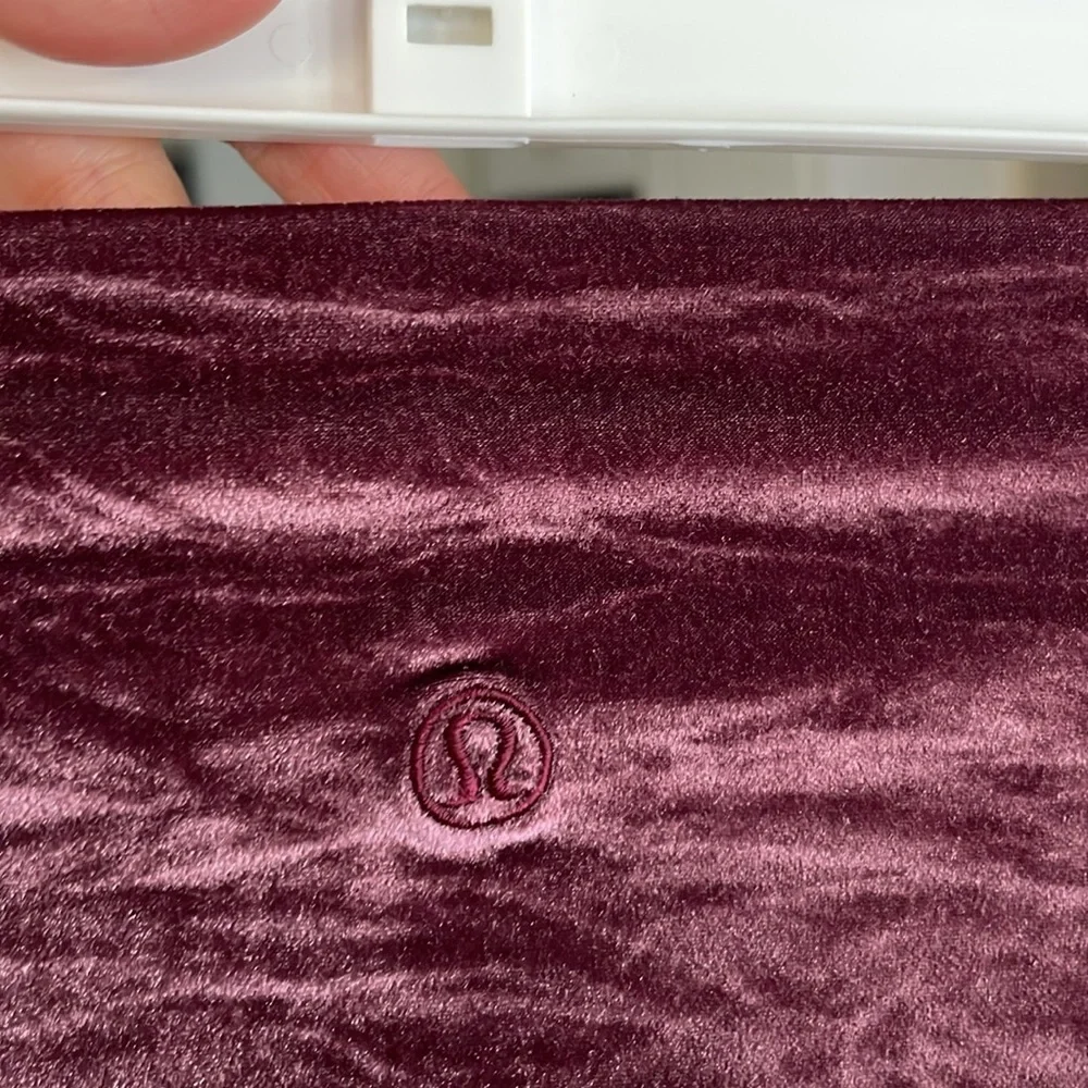 Lululemon Wunder Lounge High-Rise Tight 28" Velvet Sz 8 Garnet Special Edition - Picture 6 of 7